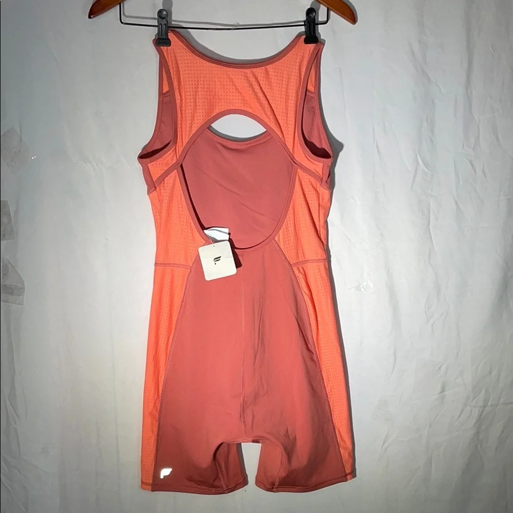 Pink Athletic Bodysuit with Keyhole Design - Picture 2 of 4